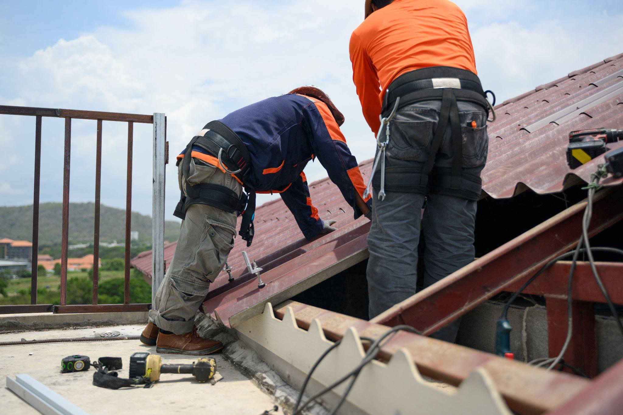 What Your Roofer Should Tell You About Underlayment and Flashing